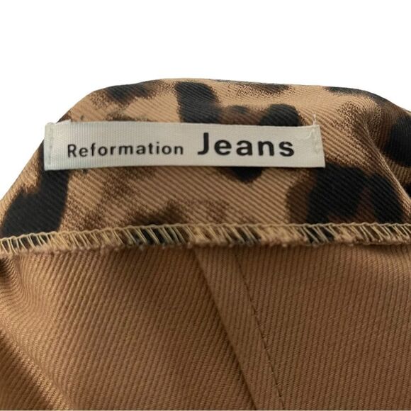 NWOT REFORMATION Leopard Print Marlon Cropped Pants 12 - Picture 4 of 9
